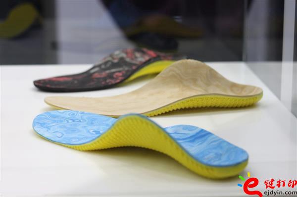 3d打印應(yīng)用實例 個性化定制Phits3D打印健康鞋墊_3D打印服務(wù)平臺